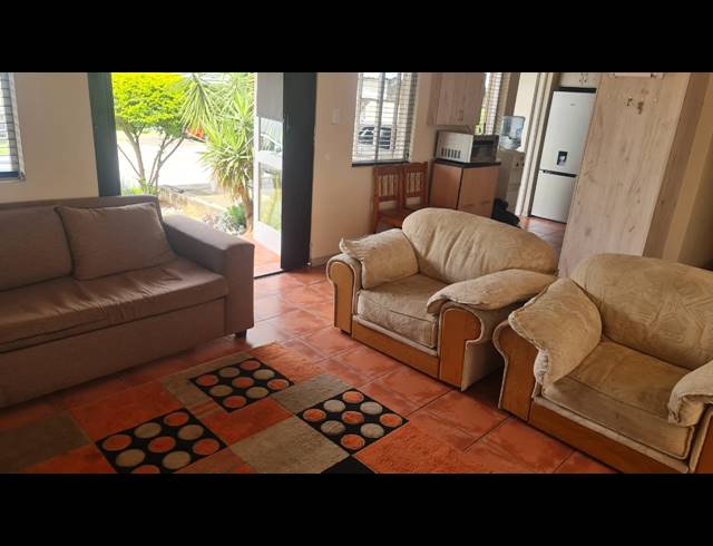 2 BEDROOM TOWNHOUSE FOR SALE IN CASHAN